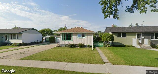 Photo of 724 Adamdell Crescent in Winnipeg, Manitoba