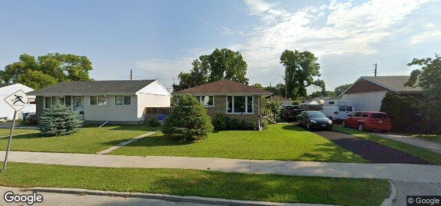 749 Robin Hood Crescent（加拿大曼尼托巴省温尼伯市）房屋照片