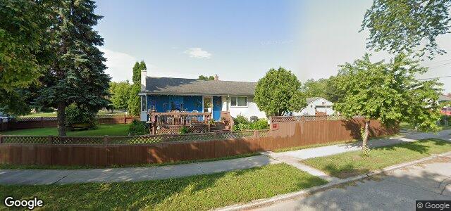 750 Adamdell Crescent（加拿大曼尼托巴省温尼伯市）房屋照片