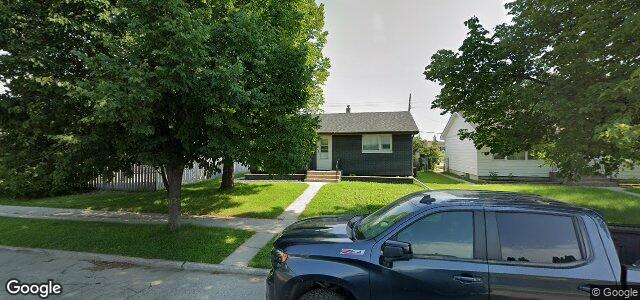 815 Simpson Avenue（加拿大曼尼托巴省温尼伯市）房屋照片