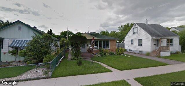 826 Moncton Avenue（加拿大曼尼托巴省温尼伯市）房屋照片