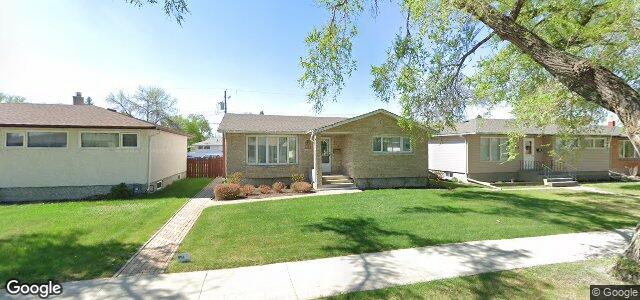 Photo of 916 Prince Rupert Avenue in Winnipeg, Manitoba