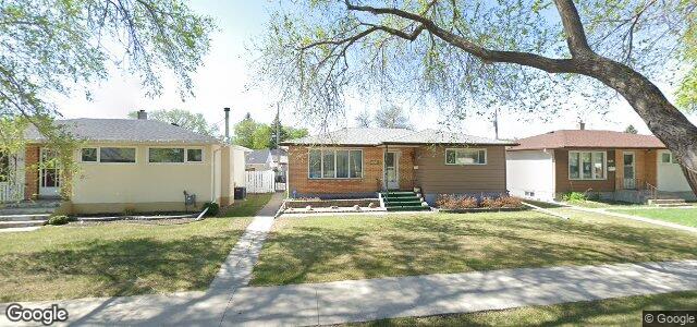 Photo of 924 Prince Rupert Avenue in Winnipeg, Manitoba