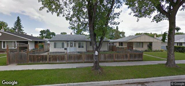 Larawan ng 929 Moncton Avenue sa Winnipeg, Manitoba