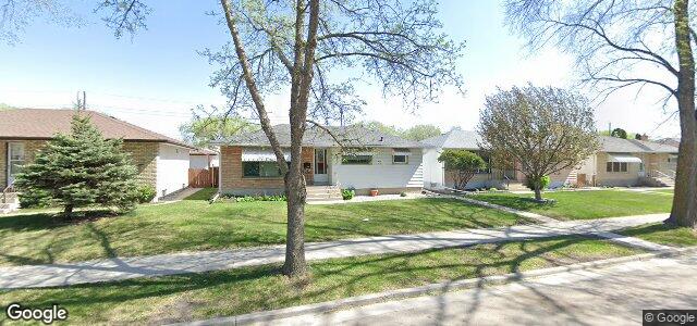 Photo of 935 Prince Rupert Avenue in Winnipeg, Manitoba
