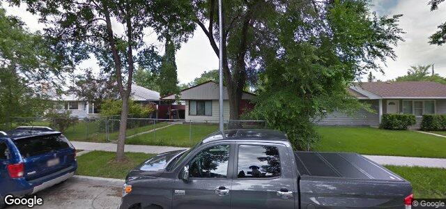 Photo of 941 Moncton Avenue in Winnipeg, Manitoba