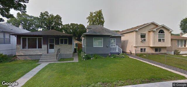 Larawan ng 252 Trent Avenue sa Winnipeg, Manitoba