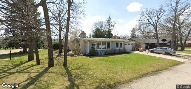 12 Iroquois Bay（加拿大曼尼托巴省温尼伯市）房屋照片