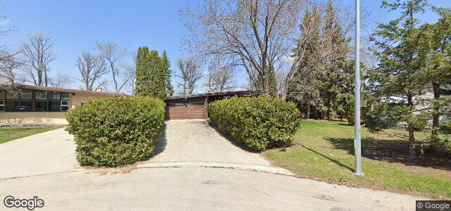 15 Iroquois Bay（加拿大曼尼托巴省温尼伯市）房屋照片