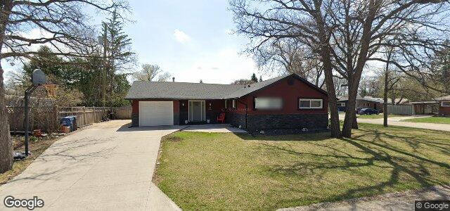 22 Iroquois Bay（加拿大曼尼托巴省温尼伯市）房屋照片