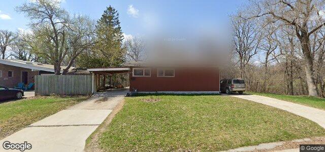 23 Iroquois Bay（加拿大曼尼托巴省温尼伯市）房屋照片