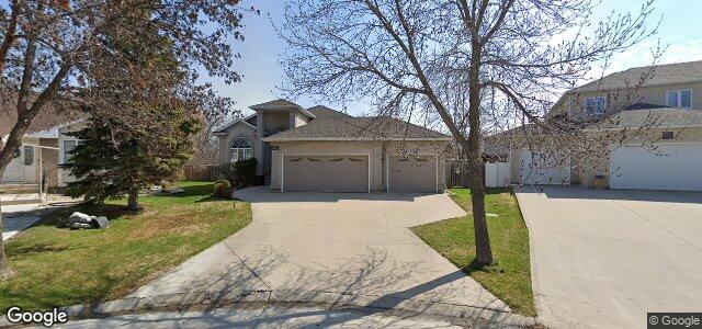 Photo of 178 Southbridge Drive in Winnipeg, Manitoba