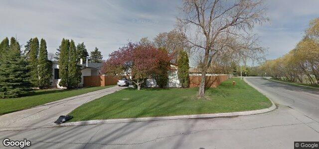 2 Pine Bluff Road（加拿大曼尼托巴省温尼伯市）房屋照片