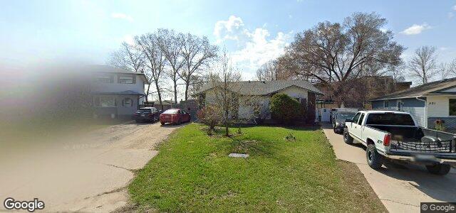 Larawan ng 215 Bluewater Crescent sa Winnipeg, Manitoba