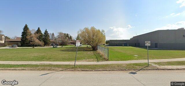 392 Willowlake Crescent（加拿大曼尼托巴省温尼伯市）房屋照片