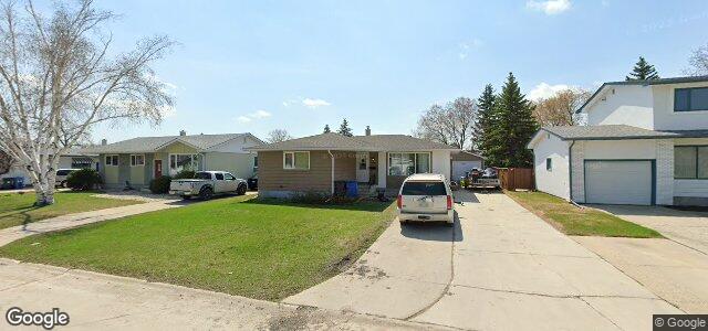 50 Pine Bluff Road（加拿大曼尼托巴省温尼伯市）房屋照片