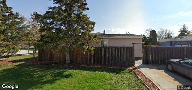 74 Bluewater Crescent（加拿大曼尼托巴省温尼伯市）房屋照片