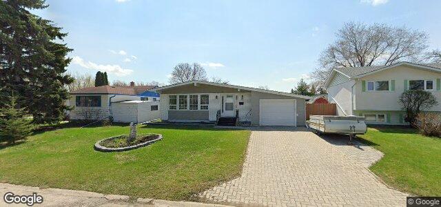 74 Pine Bluff Road（加拿大曼尼托巴省温尼伯市）房屋照片