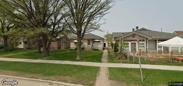 Larawan ng 11 St Vital Road sa Winnipeg, Manitoba