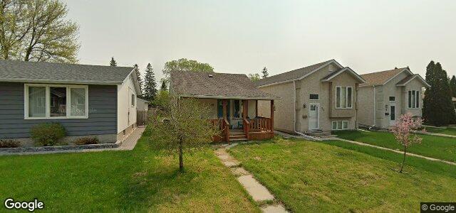 28 Oustic Avenue W（加拿大曼尼托巴省温尼伯市）房屋照片