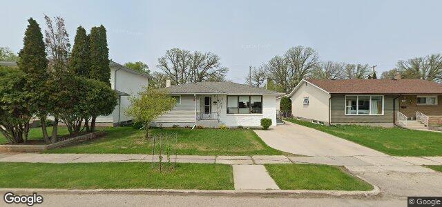 33 Bronstone Boulevard（加拿大曼尼托巴省温尼伯市）房屋照片