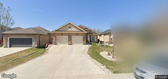 115 Mardena Crescent（加拿大曼尼托巴省温尼伯市）房屋照片