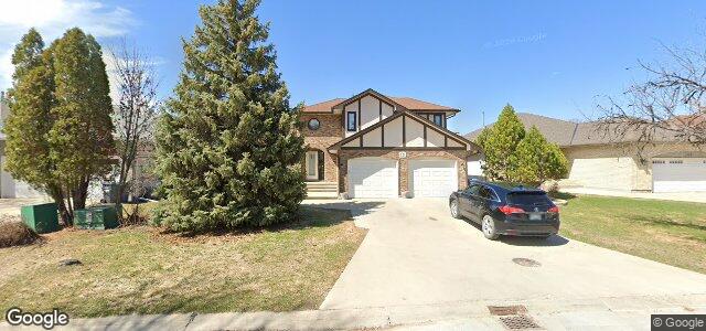 Larawan ng 131 Normand Park Drive sa Winnipeg, Manitoba