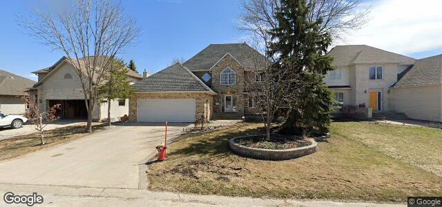 Larawan ng 14 Brambleforde Crescent sa Winnipeg, Manitoba