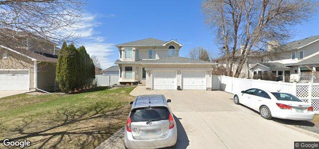 Photo of 33 Brambleforde Crescent in Winnipeg, Manitoba