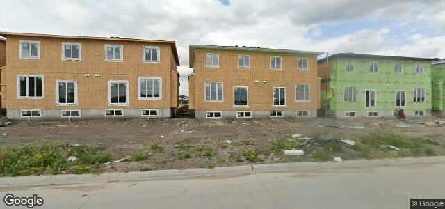 Photo of 102 Indra Crescent in Winnipeg, Manitoba