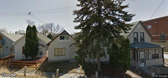 Larawan ng 10 Rover Avenue sa Winnipeg, Manitoba