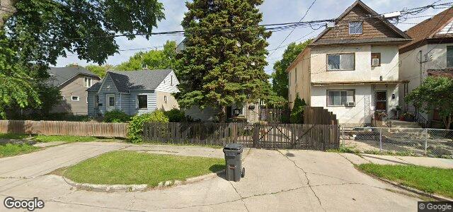 121 Selkirk Avenue（加拿大曼尼托巴省温尼伯市）房屋照片