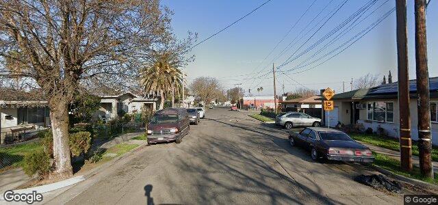 372 Ash Street（加拿大曼尼托巴省温尼伯市）房屋照片