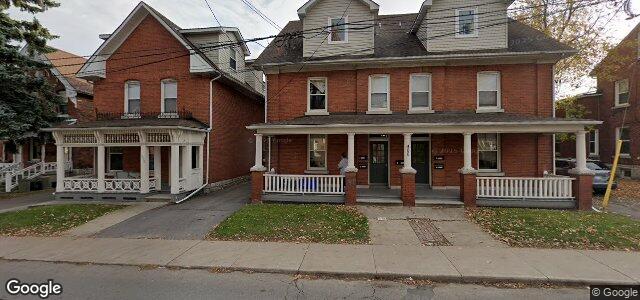 Photo of 398 Brock Street in Winnipeg, Manitoba