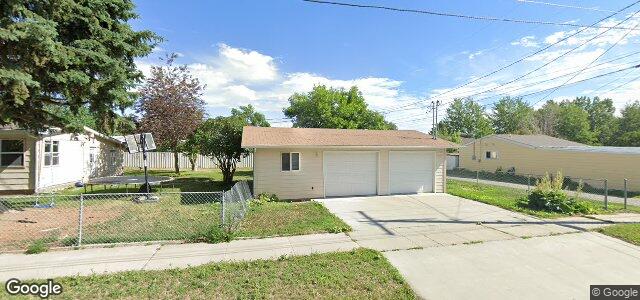 Photo of 400 Ash Street in Winnipeg, Manitoba