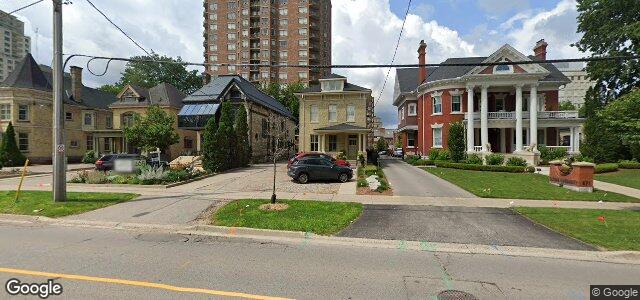 469 Waterloo Street（加拿大曼尼托巴省温尼伯市）房屋照片