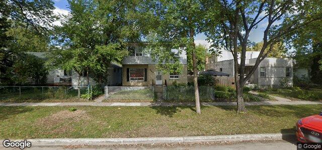 Photo of 253 Dumoulin Street in Winnipeg, Manitoba