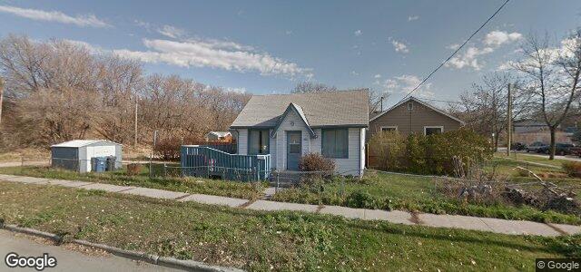 802 Tache Avenue（加拿大曼尼托巴省温尼伯市）房屋照片