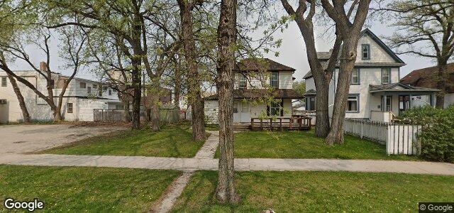 135 Eugenie Street（加拿大曼尼托巴省温尼伯市）房屋照片