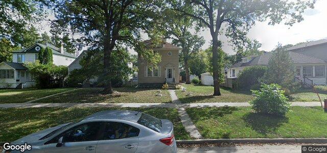 220 Eugenie Street（加拿大曼尼托巴省温尼伯市）房屋照片