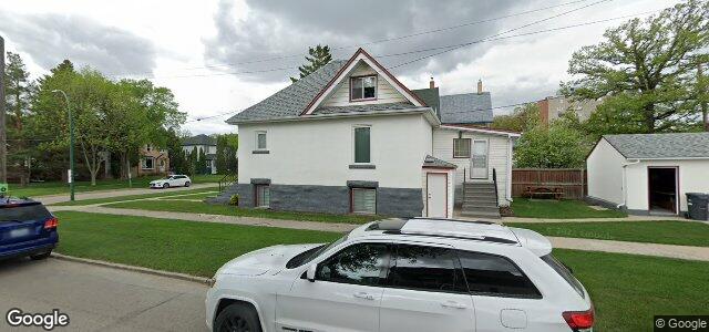 235 Eugenie Street（加拿大曼尼托巴省温尼伯市）房屋照片