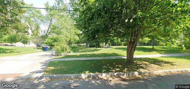 72 Hillcrest Avenue（加拿大曼尼托巴省温尼伯市）房屋照片