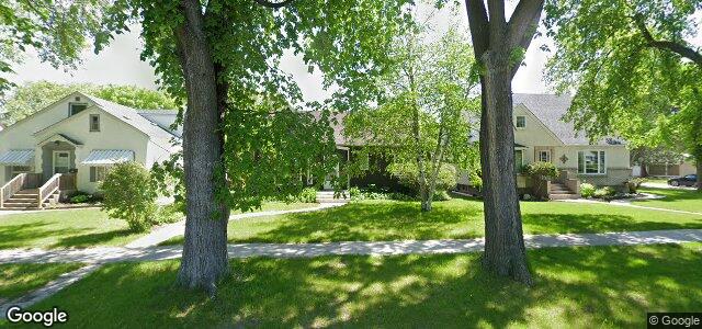 128 Birchdale Avenue（加拿大曼尼托巴省温尼伯市）房屋照片