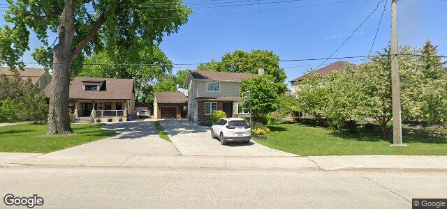 Photo of 158 Lyndale Drive in Winnipeg, Manitoba