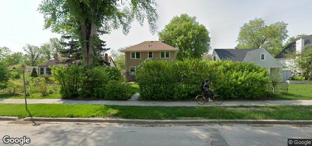 658 Academy Road（加拿大曼尼托巴省温尼伯市）房屋照片