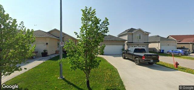 102 La Porte Drive（加拿大曼尼托巴省温尼伯市）房屋照片