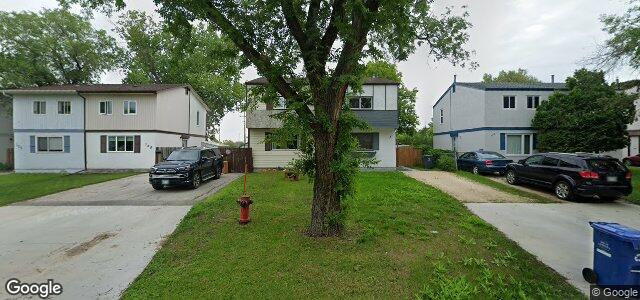 Photo of 129 Villeneuve Boulevard in Winnipeg, Manitoba