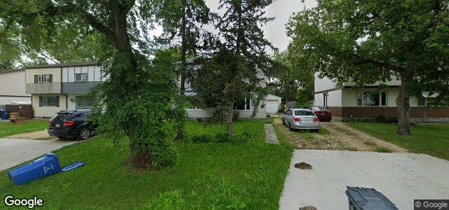 135 Villeneuve Boulevard（加拿大曼尼托巴省温尼伯市）房屋照片