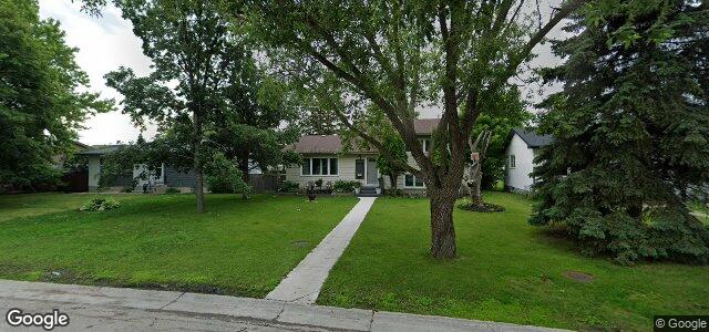 207 Houde Drive（加拿大曼尼托巴省温尼伯市）房屋照片