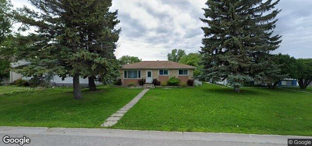 215 Houde Drive（加拿大曼尼托巴省温尼伯市）房屋照片